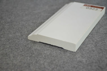 Vinile bianco di modellatura del Baseboard della disposizione coloniale del PVC che fiancheggia strato 12ft