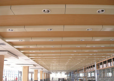 I pannelli di parete di UPVC/materiali di tetto/hanno sospeso i pannelli per soffitti per il corridoio