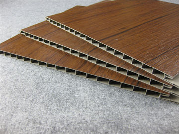 Modello di legno dei pannelli per soffitti del PVC di Laminationed facile ad installazione