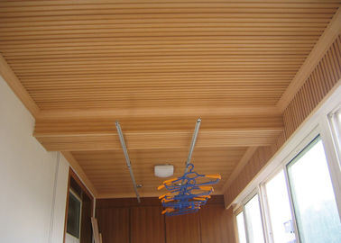 Pannelli di parete impermeabili di legno UPVC del bagno con superficie spazzolata