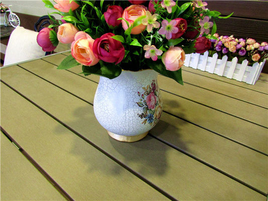 Prezzo buono Rivestimento di plastica colorato della parete dei piani di appoggio WPC del vinile con progettazione su misura in linea