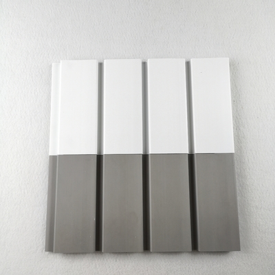 Prezzo buono Pannello di parete decorativo della stecca del PVC della camera da letto interna per i ganci d'attaccatura in linea