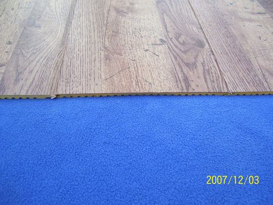 Prezzo buono rivestimento/rivestimento della parete di 6mm * di 200 WPC con laminazione decorativa per stanza in linea