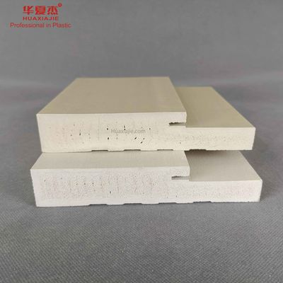 Prezzo buono Pagina di porta decorativa di WPC 10ft per progettazione su misura decorazione in linea