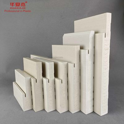 Prezzo buono Alta porta di entrata lucida della struttura di porta del PVC di WPC 53 millimetro X 8 millimetri in linea