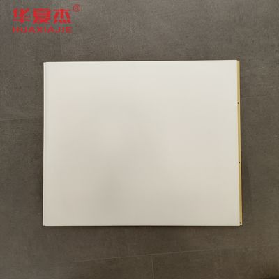 Prezzo buono 4ft x 8ft pannello di parete WPC stratificato WPC tavole materiale da costruzione per la decorazione domestica in linea