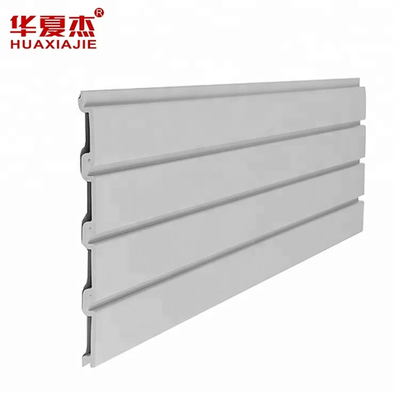 Prezzo buono Impatto 300 mm x 17 mm pannelli in PVC in linea