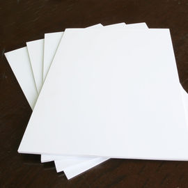 Prezzo buono Strato di plastica ad alta densità del modanatura del bordo della schiuma dell'estrusione del PVC in linea