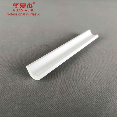 Modanature decorativi a prova d'umidità del PVC per la decorazione dell'interno
