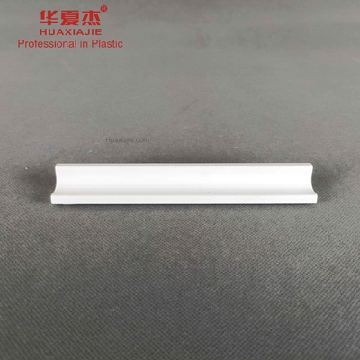 Modanature decorativi a prova d'umidità del PVC per la decorazione dell'interno