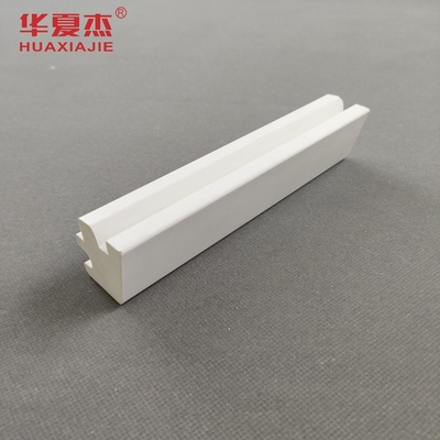 Inscatoli il modanatura d'imballaggio della disposizione del PVC per il davanzale dell'interno che fiuta il vinile bianco 7ft