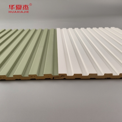 Vendita in grosso di pannelli a parete in pvc laminati, pannelli in pvc verde e bianco e pannelli in pvc per decorazioni interne