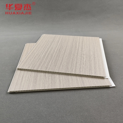 Colore di legno della decorazione interna dei pannelli per soffitti di plastica Heatproof del PVC