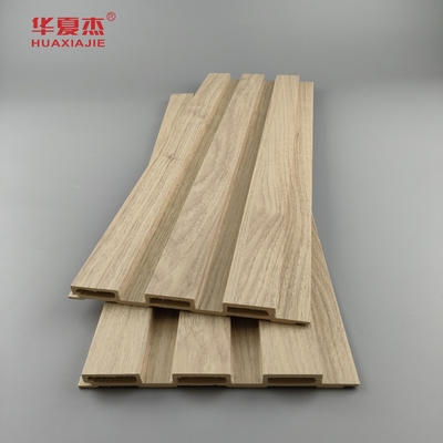 Anti graffi Natura Legno Wpc Pannello da parete Decorazione esterna Pannello Wpc laminato Fluted Board