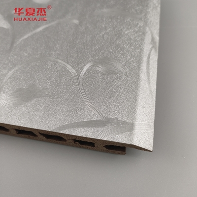 2024 New Design Sliver Luxury Pattern / Nature Woodgrain Wpc Panels per la decorazione delle pareti