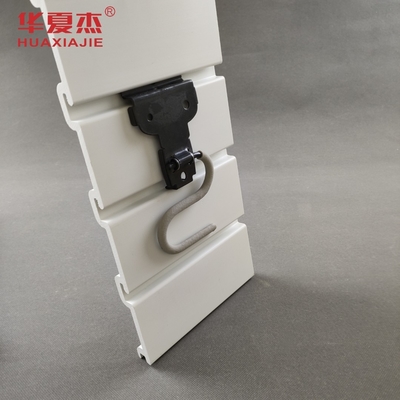 Del pannello del PVC Slatwall di iso/bordo della parete scanalato plastica legna di legno bianca