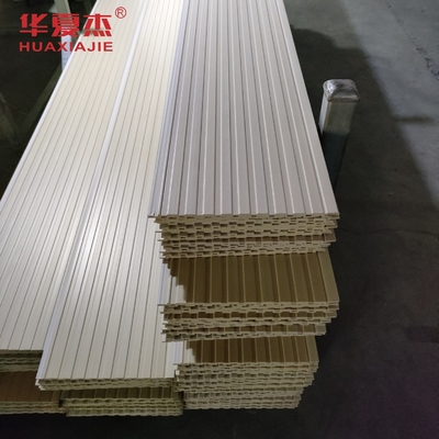 Strati compositi di plastica di legno del rivestimento della parete del bagno, rivestimento di plastica della decorazione per i soffitti