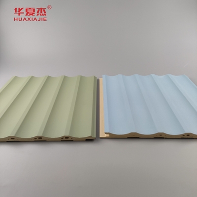 Pannello di parete Wpc stratificato Pannello di PVC a piatto Verde Blu Decorazione degli edifici