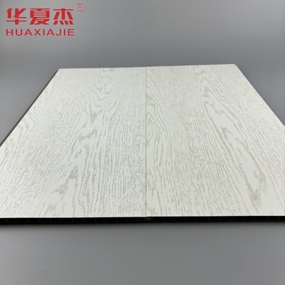 Best seller pannello di parete in pvc bianco stratificato pannello di decorazione del soffitto in pvc a grano di legno simulato per appartamento