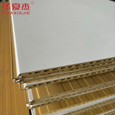 Pannello da parete in wpc bianco di alta qualità 600x9mm pannello di wpc stratificato materiale di decorazione impermeabile