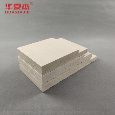 Cornice quadrata in WPC Opzione ecologica per spazi interni ed esterni 4,22 kg/m