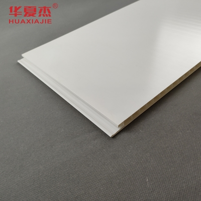 pannelli di parete in PVC bianco impermeabile a 250 mm di larghezza per il progetto di ristrutturazione della casa
