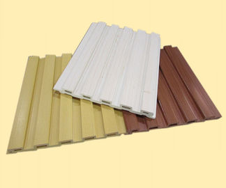 Prezzo buono Rivestimento composito di plastica di legno della parete di Wpc quattro scanalature Mouldproof in linea