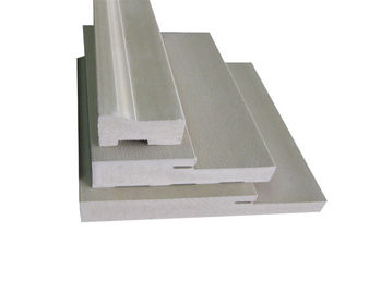 Prezzo buono L'estrusione di legno del PVC del modello profila la protezione di rinforzo WPC della struttura di porta in linea