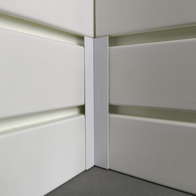Prezzo buono Inserzione del PVC di Huaxiajie Slatwall per la decorazione della parete della Camera in linea