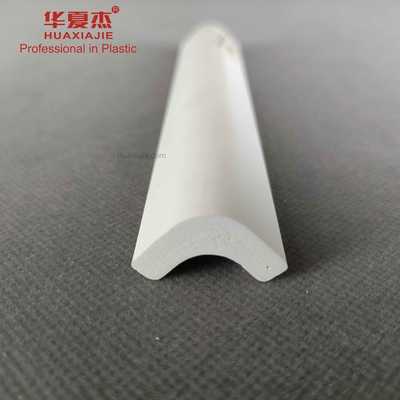 qualità Moistureproof Decorative PVC Mouldings per decorazioni interne ed esterne Fabbrica