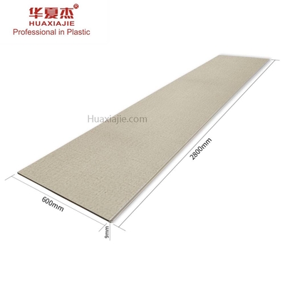 qualità Decorazione interna di legno 2800x600x9mm del pannello di parete di Wpc del modello Fabbrica