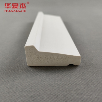 Prezzo buono Wholesale New Trends colonial casing white vinyl 12ft pvc skirting board pvc baseboard decorative material in linea