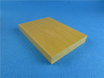 Prezzo buono Piastrelle per pavimento di plastica di legno di collegamento antisettiche di Decking WPC di WPC per il garage in linea