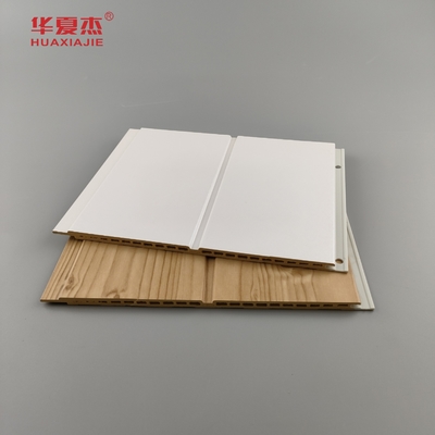 Prezzo buono Resistente di acqua liscio del rivestimento composito della parete del PVC WPC del bagno in linea
