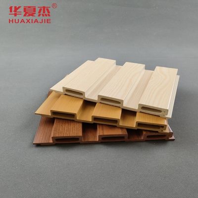 Prezzo buono ISO9001 ISO14001 CE Certified WPC Wall Panel Eco-Friendly Red Wood Color Wood Plastic Composite Panel in linea