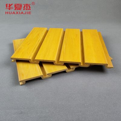 Prezzo buono Pannelli di superficie liscia in PVC a grana di legno che forniscono pareti di visualizzazione al dettaglio durevoli e soluzioni di stoccaggio funzionali in linea