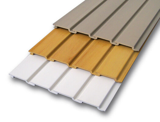 Prezzo buono Pannello a doghe antisettico realizzato in resistente materiale PVC, perfetto per applicazioni igieniche di vendita al dettaglio e di esposizione industriale in linea