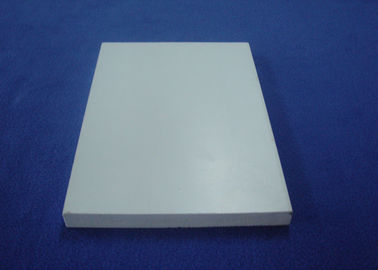 Prezzo buono Modanatura cellulare della disposizione del PVC del vinile, bordo bianco della disposizione del PVC della decorazione in linea