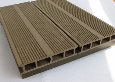 Prezzo buono Bordo di legno delle mattonelle di pavimentazione della resina vinilica del PVC del grano del pavimento della plancia di alto livello WPC in linea